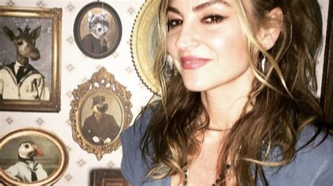 drea de matteo nude|Drea de Matteo Sexy & Topless (6 Pics)